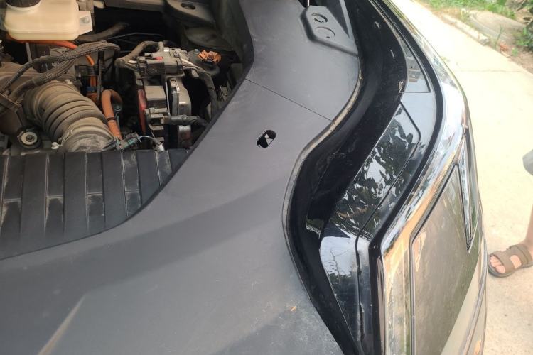 Used Lynk & Co 08 EM-P 2024 120km Long-Range Plus Engine Bay Left