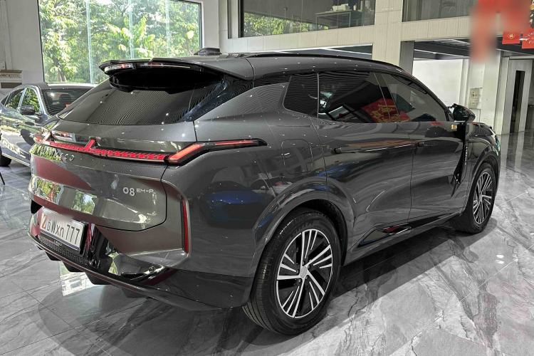 Used Lynk & Co 08 EM-P 2024 120km Long-Range Plus Exterior 10