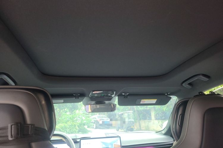 Used Lynk & Co 08 EM-P 2024 120km Long-Range Plus Headliner