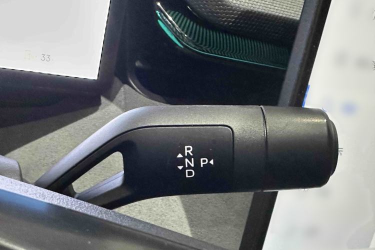Used Lynk & Co 08 EM-P 2024 120km Long-Range Plus Interior 5