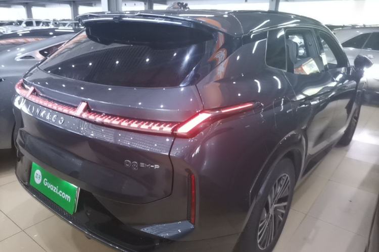Used Lynk & Co 08 EM-P 2024 120km Long-Range Plus Rear Right 45 Deg