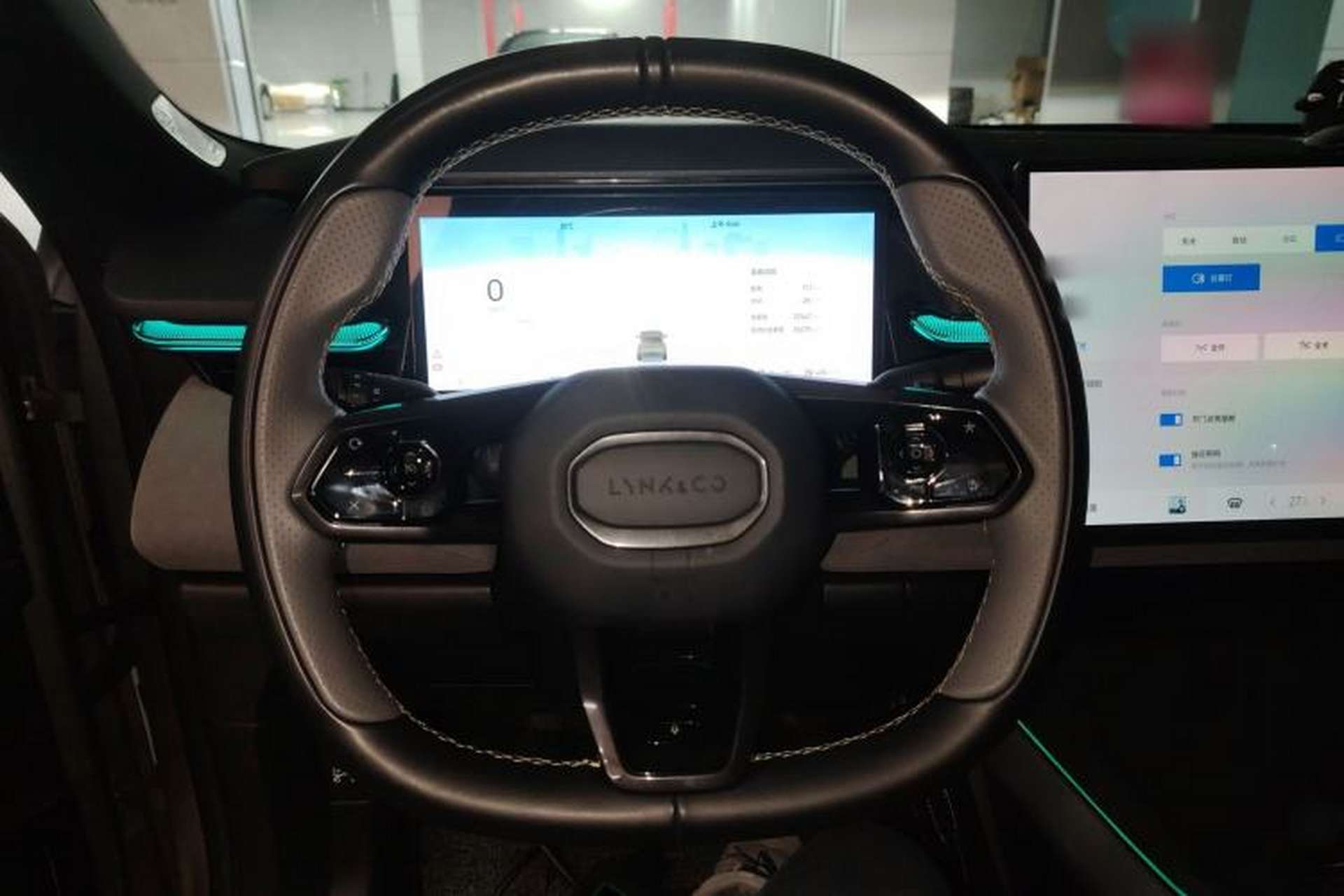 Used Lynk & Co 08 EM-P 2024 120km Long-Range Plus Steering Wheel