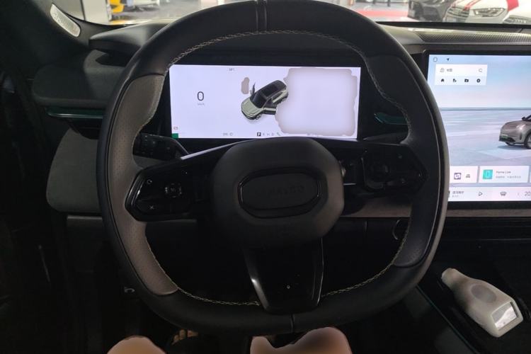 Used Lynk & Co 08 EM-P 2024 120km Long-Range Plus Steering Wheel