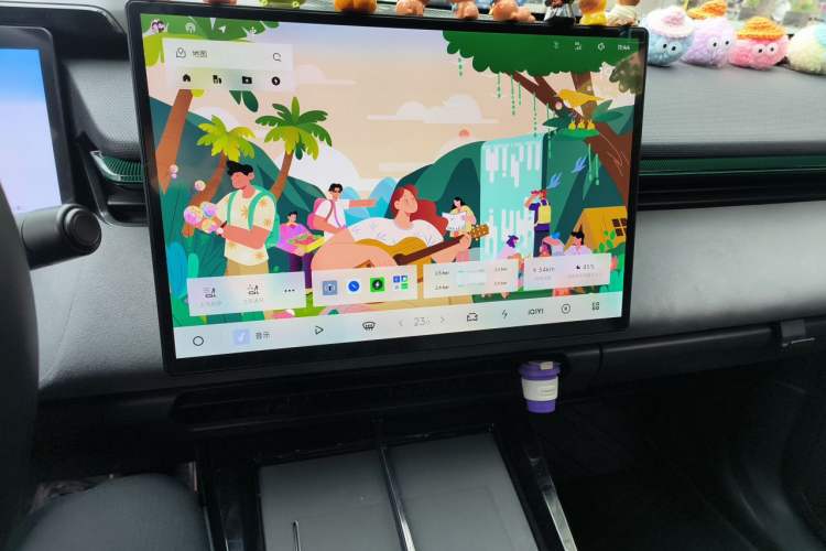 Used Lynk & Co 08 EM-P 2025 120km Long-Range Halo Audio And AC Panel