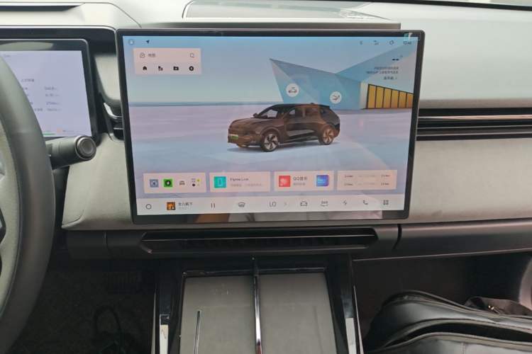 Used Lynk & Co 08 EM-P 2025 245km Ultra-Long Range Halo Audio And AC Panel