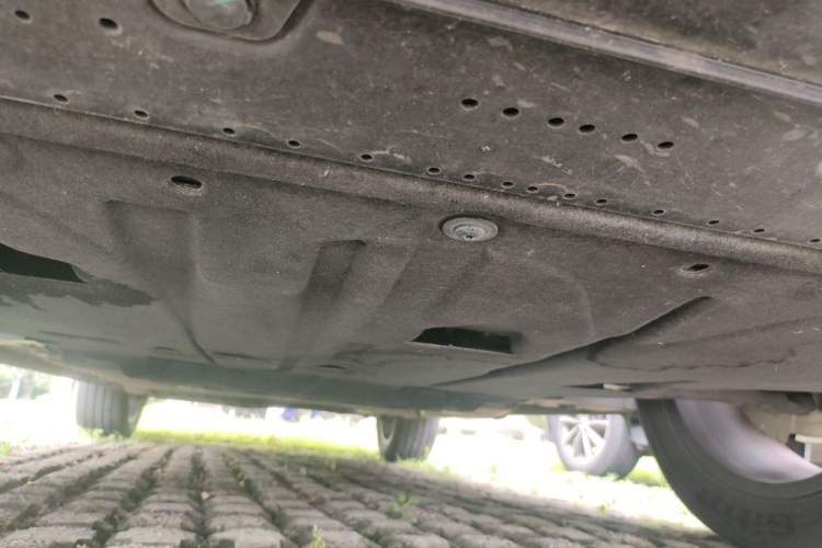 Used Lynk & Co 08 EM-P 2025 120km Long-Range Pro Chassis Front