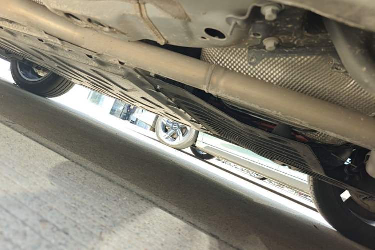 Used Lynk & Co 08 EM-P 2025 120km Long-Range Halo Chassis Rear Left