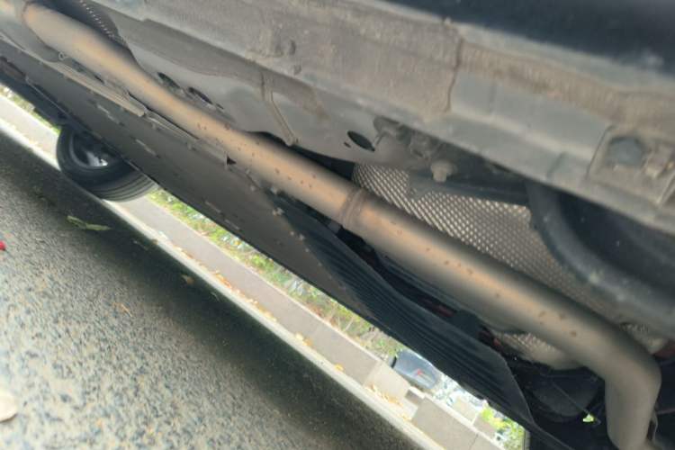Used Lynk & Co 08 EM-P 2025 120km Long-Range Halo Chassis Rear Left