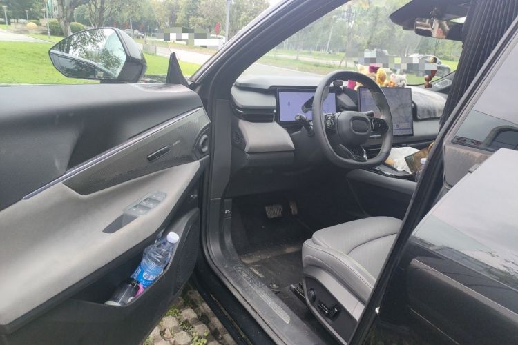 Used Lynk & Co 08 EM-P 2025 120km Long-Range Pro Driver Seat
