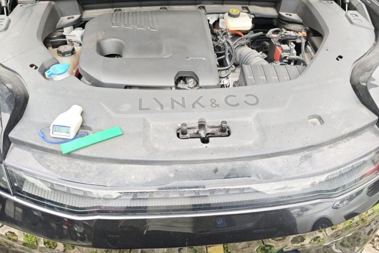 Used Lynk & Co 08 EM-P 2025 245km Ultra-Long Range Halo Engine Bay
