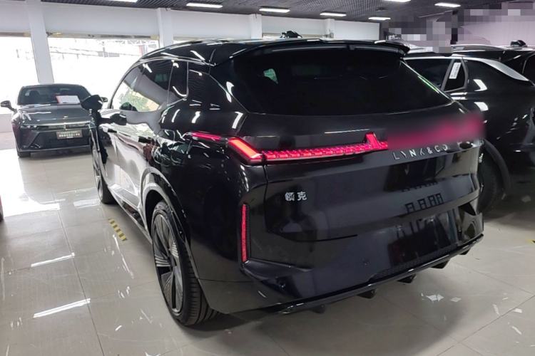 Used Lynk & Co 08 EM-P 2025 245km Ultra-Long Range Halo Exterior 2