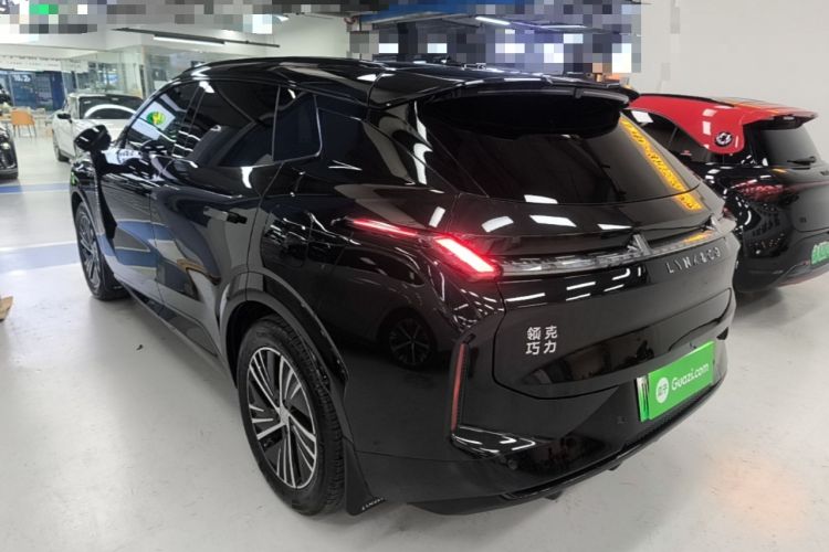 Used Lynk & Co 08 EM-P 2025 120km Long-Range Pro Exterior 2