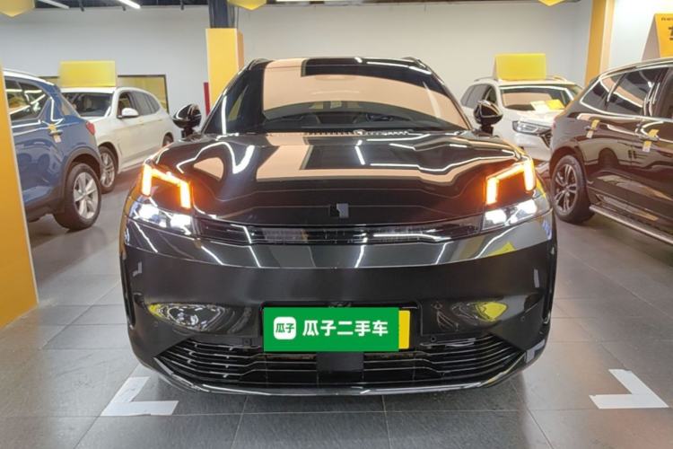 Used Lynk & Co 08 EM-P 2025 120km Long-Range Pro Front
