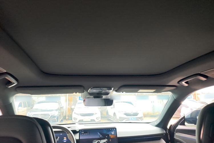 Used Lynk & Co 08 EM-P 2025 245km Ultra-Long Range Halo Headliner