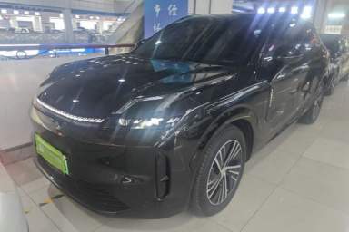 Used Lynk & Co 08 EM-P 2025 120km Long-Range Halo