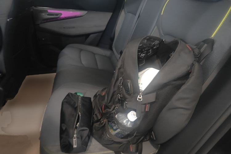 Used Lynk & Co 08 EM-P 2025 120km Long-Range Halo Left Rear Seat