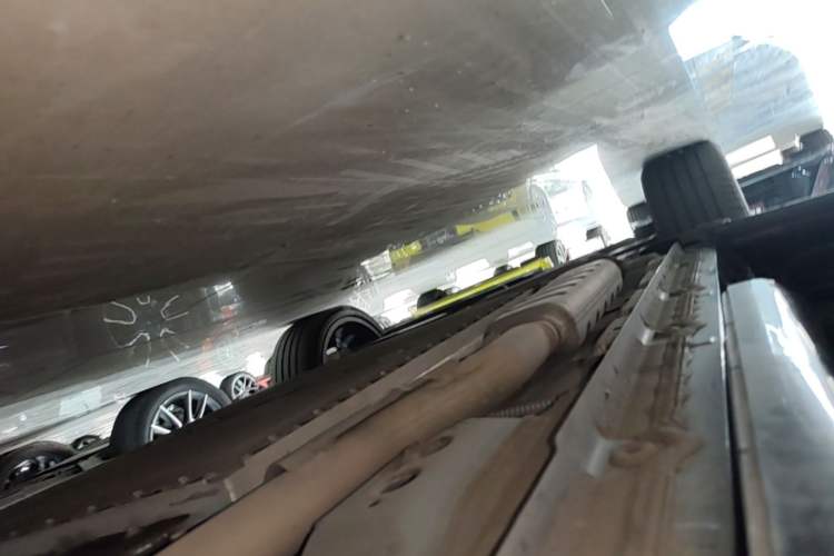 Used Lynk & Co 08 EM-P 2025 245km Ultra-Long Range Halo Left Side Sill