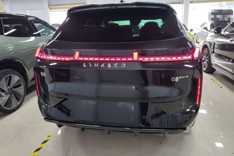 Used Lynk & Co 08 EM-P 2025 245km Ultra-Long Range Halo Rear
