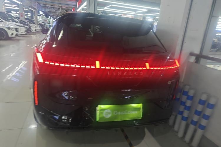 Used Lynk & Co 08 EM-P 2025 120km Long-Range Halo Rear