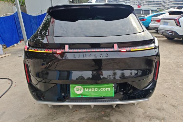 Used Lynk & Co 08 EM-P 2025 120km Long-Range Pro Rear