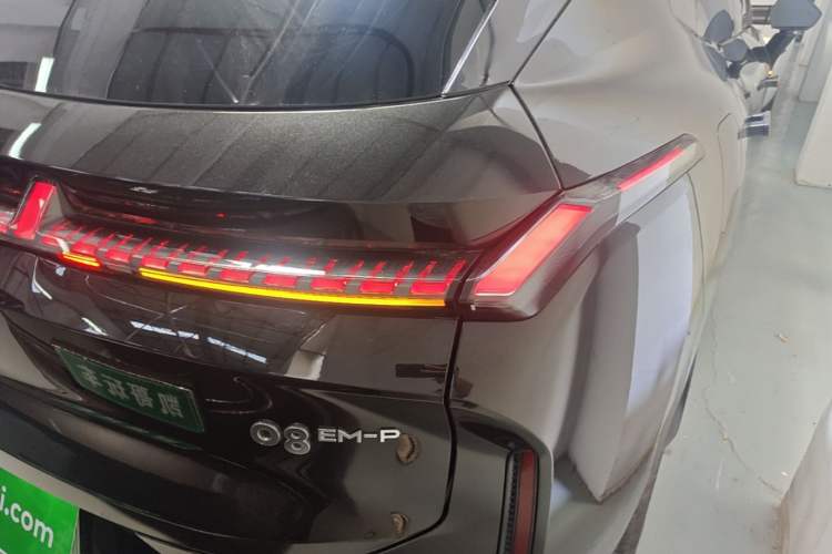Used Lynk & Co 08 EM-P 2025 120km Long-Range Halo Right Rear Taillight