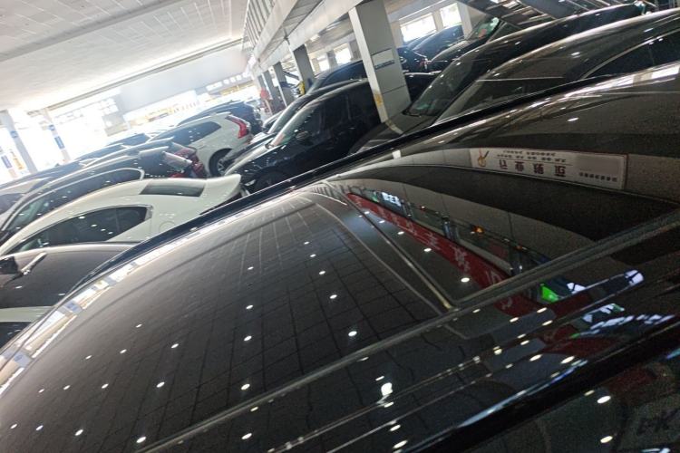 Used Lynk & Co 08 EM-P 2025 120km Long-Range Pro Roof