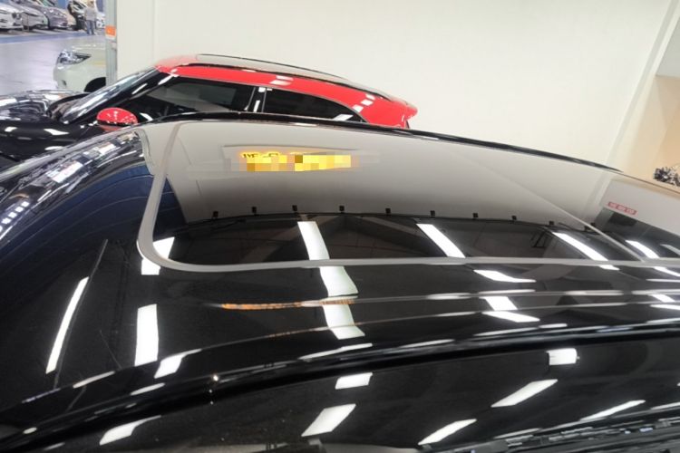 Used Lynk & Co 08 EM-P 2025 120km Long-Range Pro Roof