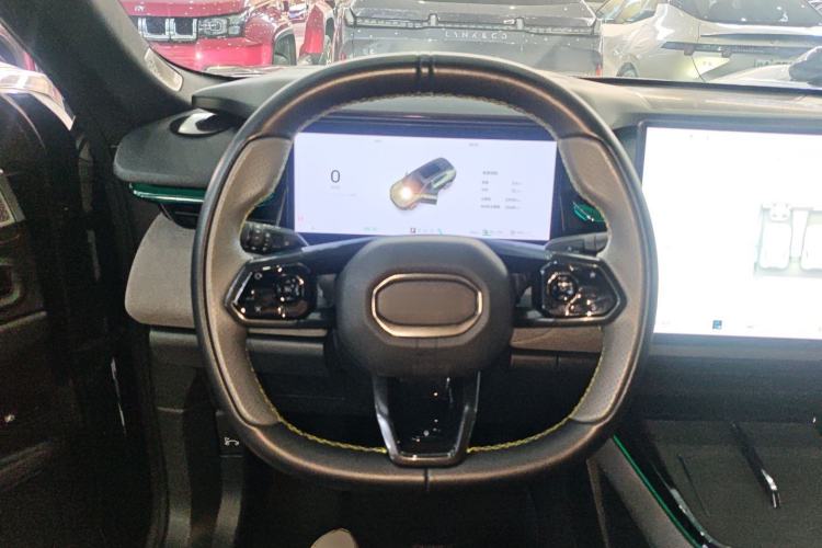 Used Lynk & Co 08 EM-P 2025 120km Long-Range Pro Steering Wheel