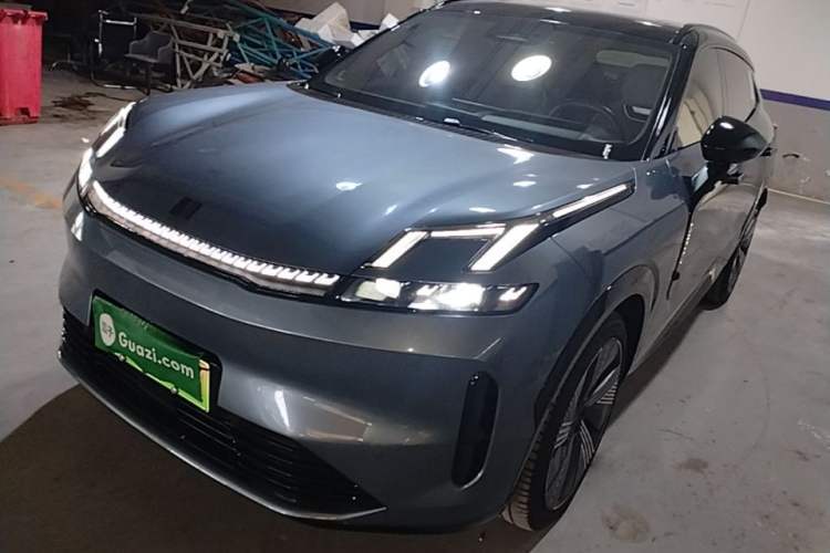 Used Lynk & Co 08 EM-P 2025 220 km All-Wheel-Drive Performance Halo Guazi used car, China used car export, Used car for sale, Used  cars, Cheapest cars for sale