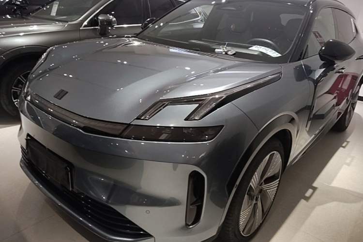 Used Lynk & Co 08 EM-P 2025 220 km All-Wheel-Drive Performance Halo Guazi used car, China used car export, Used car for sale, Used  cars, Cheapest cars for sale