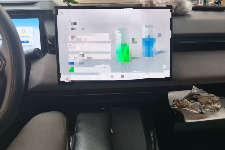 Used Lynk & Co 08 EM-P 2025 120km Long-Range Halo Audio And AC Panel