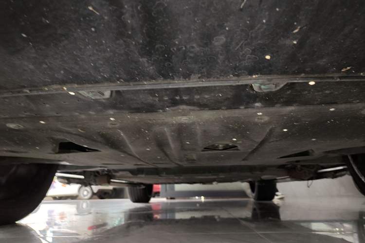 Used Lynk & Co 08 EM-P 2025 220 km All-Wheel-Drive Performance Halo Chassis Front