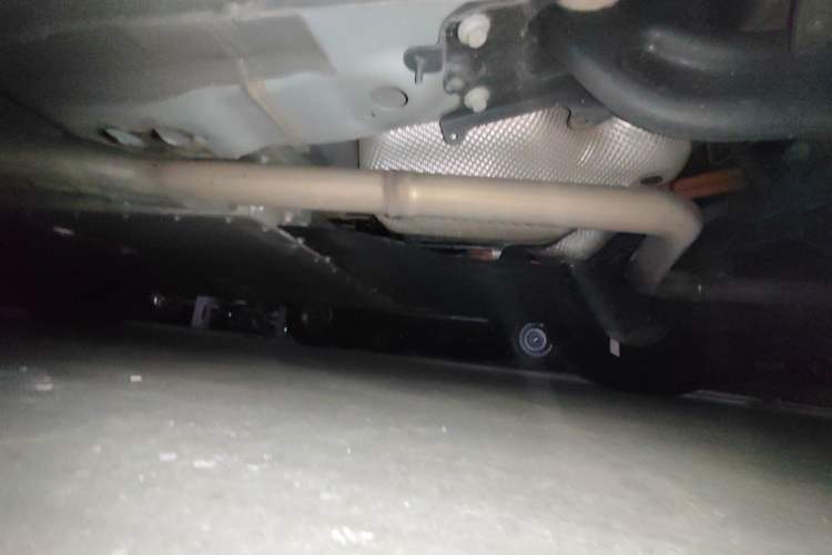 Used Lynk & Co 08 EM-P 2025 120km Long-Range Halo Chassis Rear Left