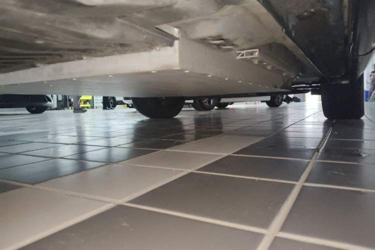 Used Lynk & Co 08 EM-P 2025 220 km All-Wheel-Drive Performance Halo Chassis Rear Right
