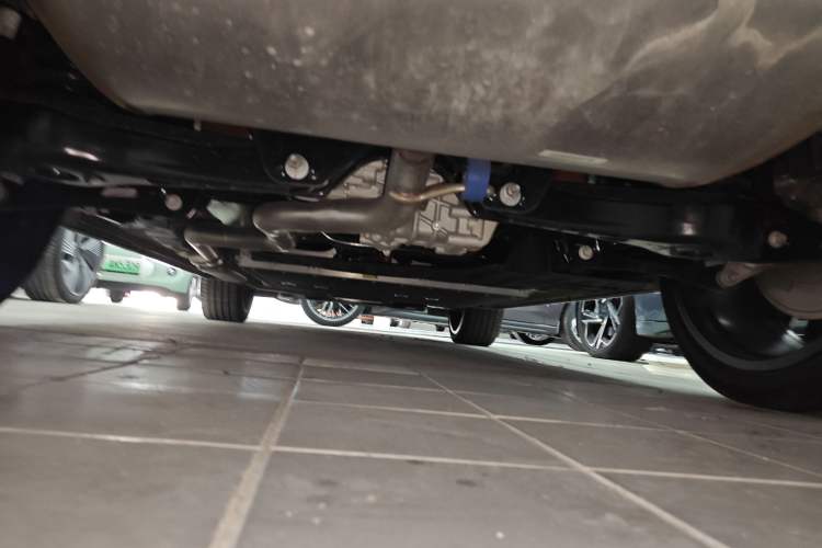 Used Lynk & Co 08 EM-P 2025 220 km All-Wheel-Drive Performance Halo Chassis Rear