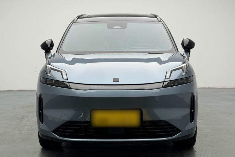 Used Lynk & Co 08 EM-P 2025 245km Ultra-Long Range Halo Exterior 1