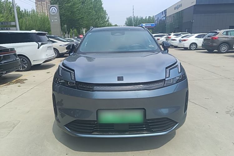 Used Lynk & Co 08 EM-P 2025 220 km All-Wheel-Drive Performance Halo Front