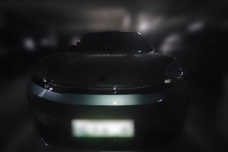 Used Lynk & Co 08 EM-P 2025 120km Long-Range Halo Front
