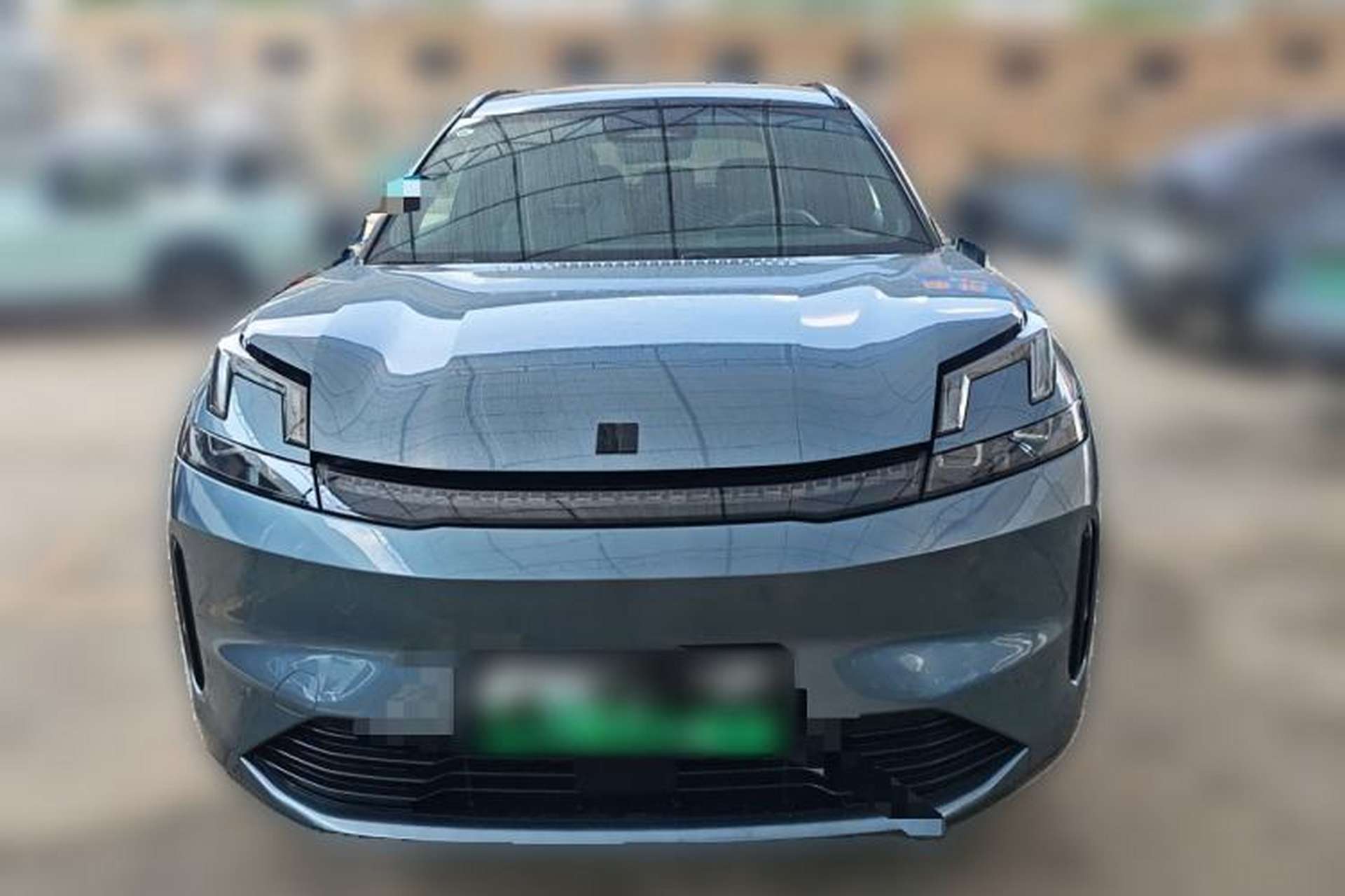Used Lynk & Co 08 EM-P 2025 220 km All-Wheel-Drive Performance Halo Front