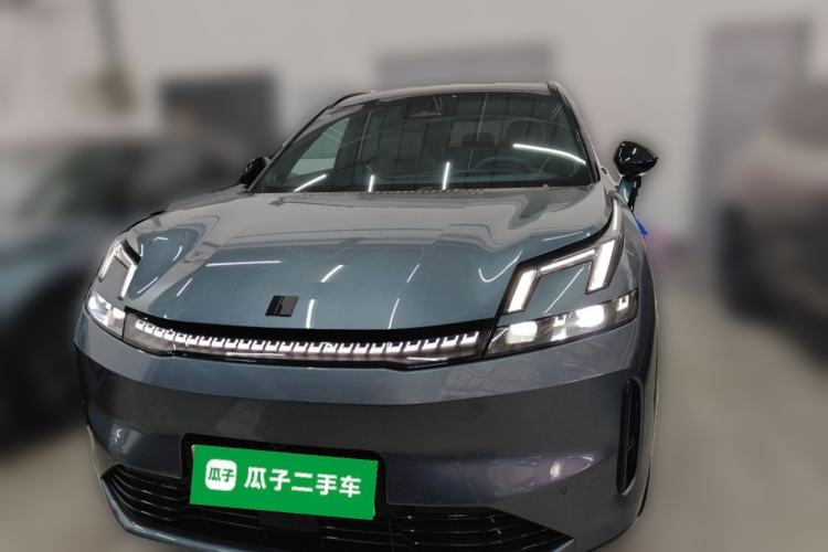 Used Lynk & Co 08 EM-P 2025 220 km All-Wheel-Drive Performance Halo Front
