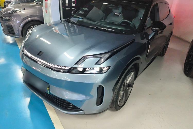 Ojetý Lynk & Co 08 EM-P 2025 220 km All-Wheel-Drive Performance Halo Guazi used car, China used car export, Used car for sale, Used cars, Cheapest cars for sale