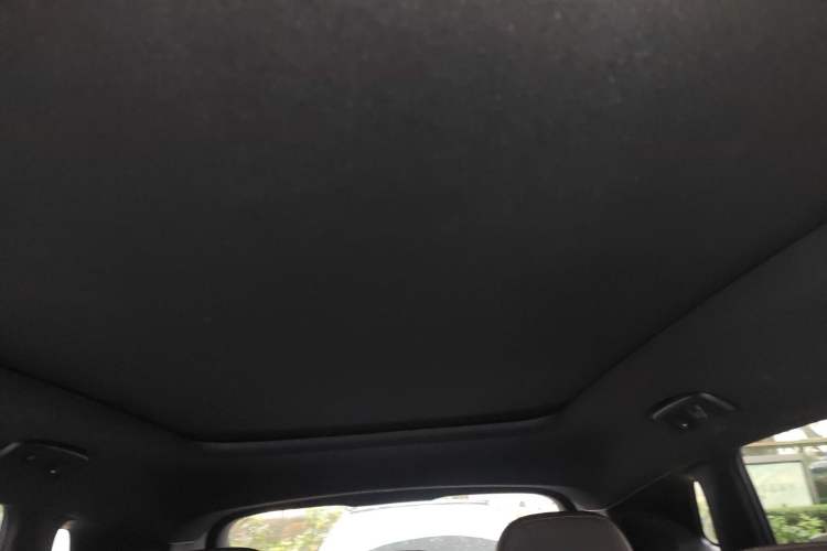 Used Lynk & Co 08 EM-P 2025 220 km All-Wheel-Drive Performance Halo Headliner