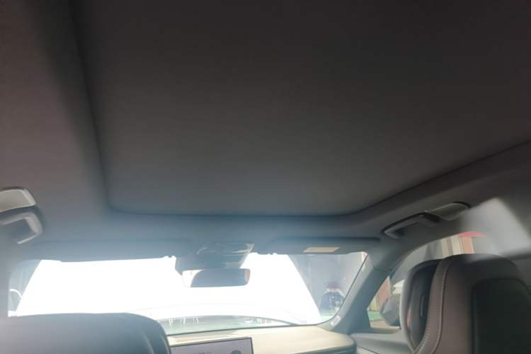 Used Lynk & Co 08 EM-P 2025 245km Ultra-Long Range Halo Headliner