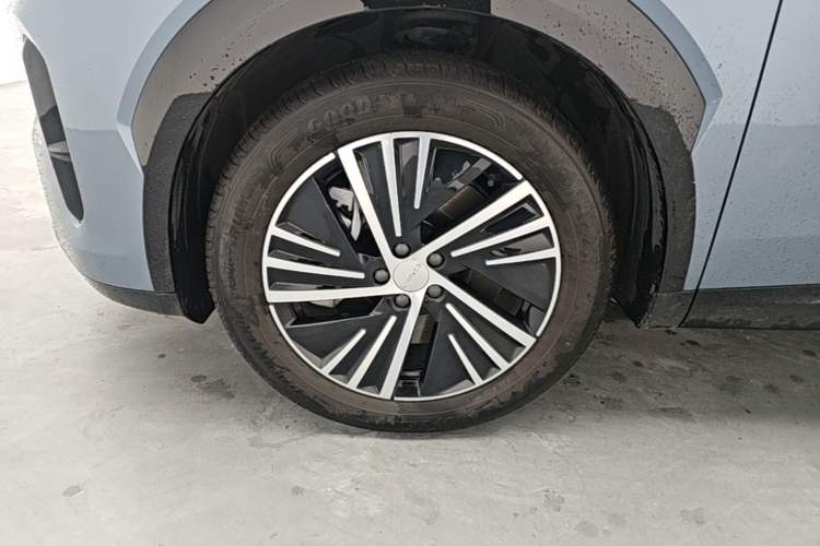 Used Lynk & Co 08 EM-P 2025 245km Ultra-Long Range Halo Left Front Wheel Hub