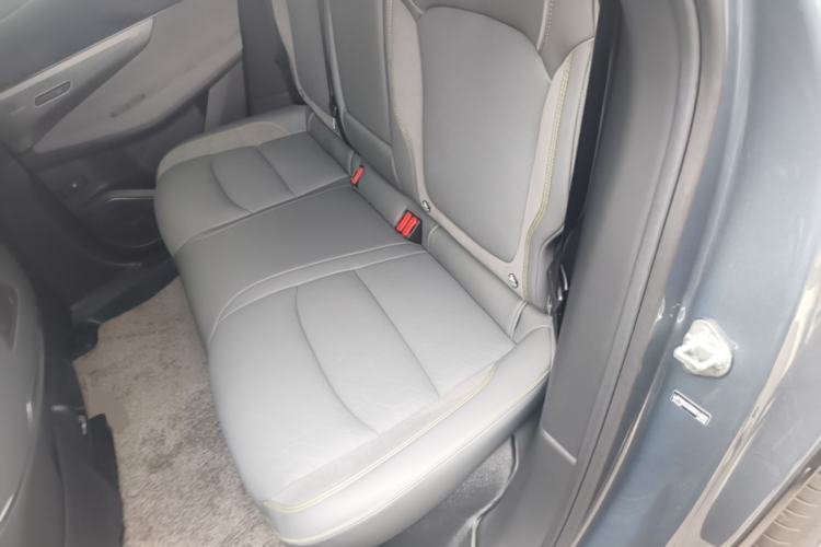 Used Lynk & Co 08 EM-P 2025 245km Ultra-Long Range Halo Left Rear Seat