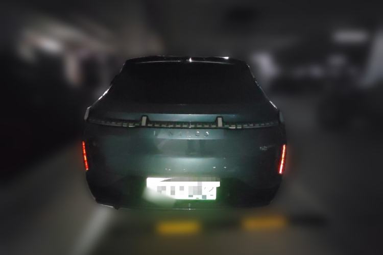 Used Lynk & Co 08 EM-P 2025 120km Long-Range Halo Rear