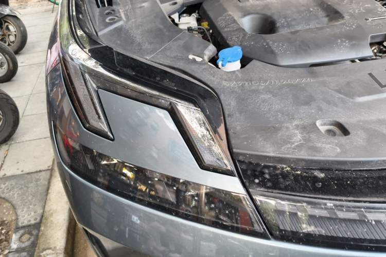 Used Lynk & Co 08 EM-P 2025 120km Long-Range Halo Right Front Headlight
