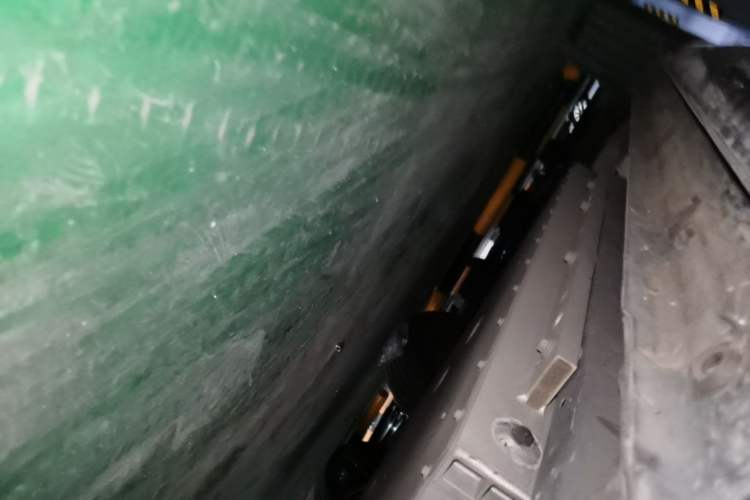 Used Lynk & Co 08 EM-P 2025 245km Ultra-Long Range Halo Right Side Sill