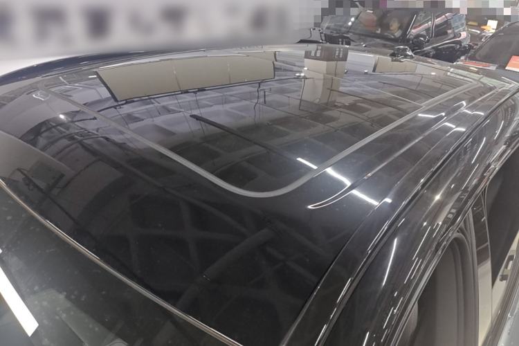 Used Lynk & Co 08 EM-P 2025 220 km All-Wheel-Drive Performance Halo Roof