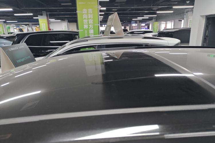 Used Lynk & Co 08 EM-P 2025 245km Ultra-Long Range Halo Roof